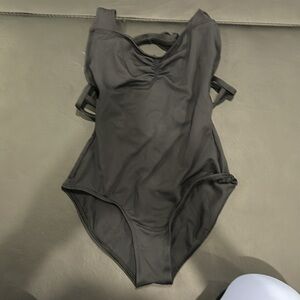 Lulli xs adult black leopard euc